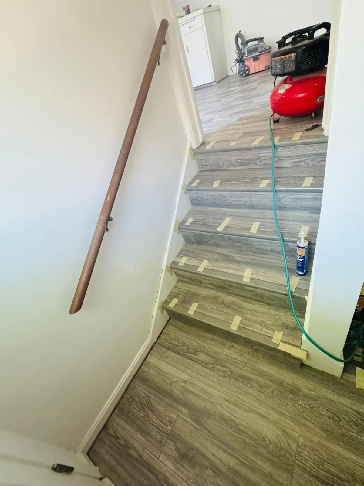 Housekeeping offer by Extreme Clean & Handyman: Reliable housekeeping services to keep your home clean and organized.
